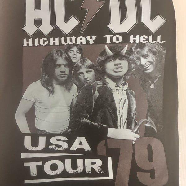 Gildan AC/DC Highway To Hell USA Tour '79 Design Graphic T-Shirt XL