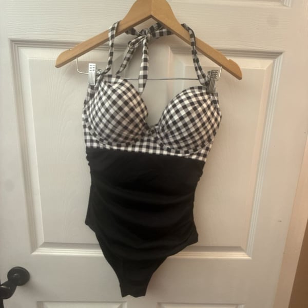 Gingham Block Sweetheart Ultimate Beauty One-Piece