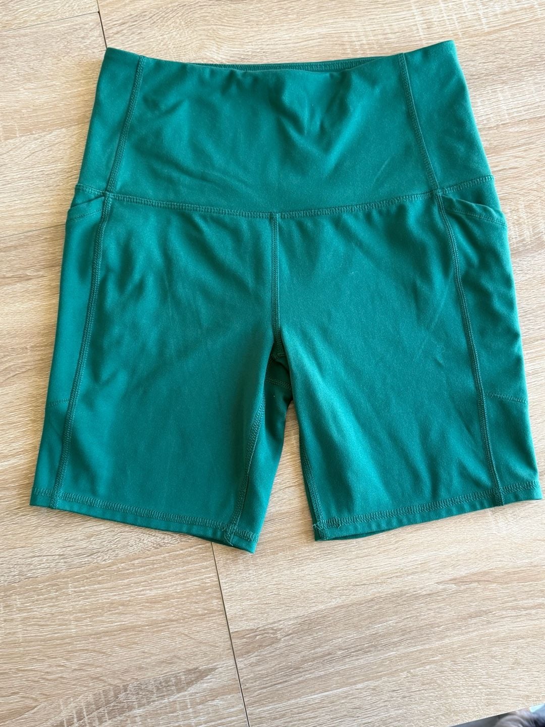 DSG Women's High-Rise 7" Bike Shorts and Ribbed Active Crop Top Workout Set 15