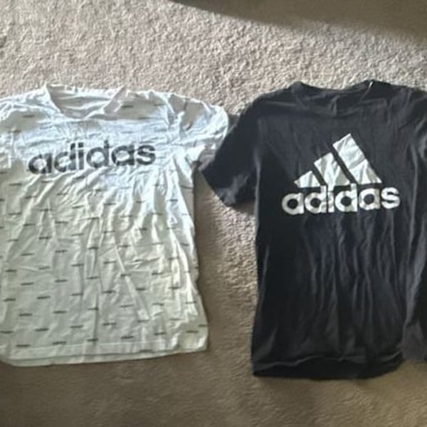 Set of 2 Adidas Graphic Logo T-Shirts Black and White Large