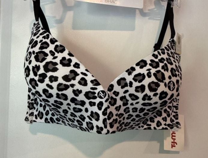 Adrienne Vittadini Studio Wire-Free Comfort Bras Leopard Print 34C 1