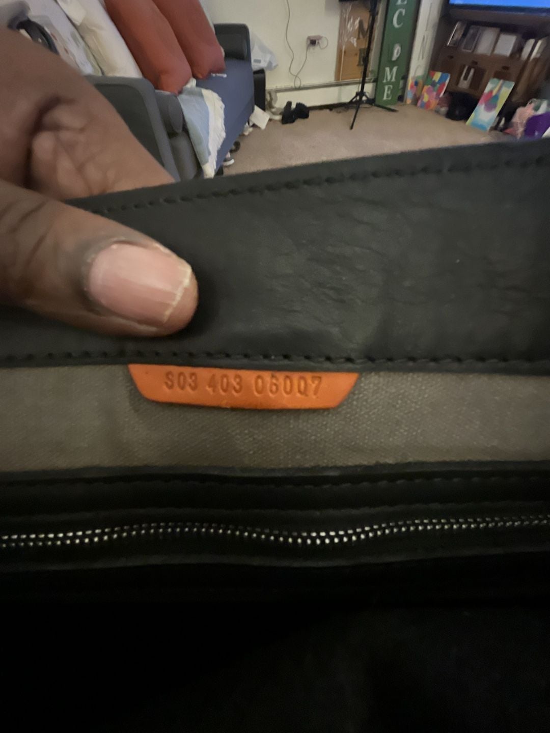 Shinola Detroit Slim Leather Messenger Bag in Black 7