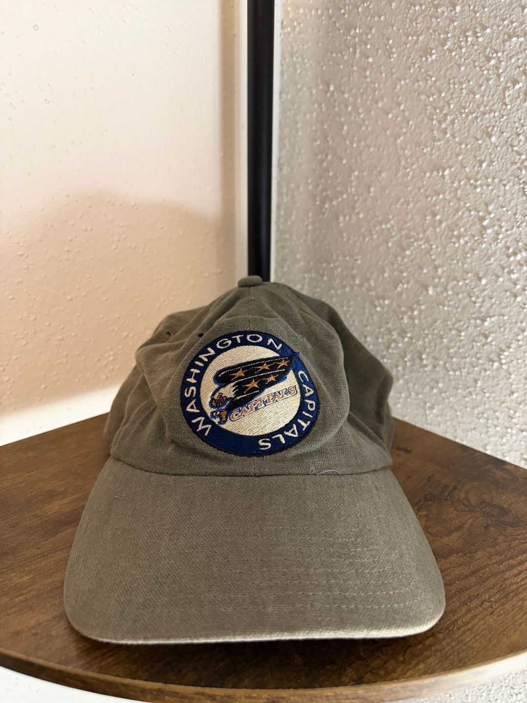 Vintage Washington Capitals American Needle NHL Screaming Eagle Logo Hat 2