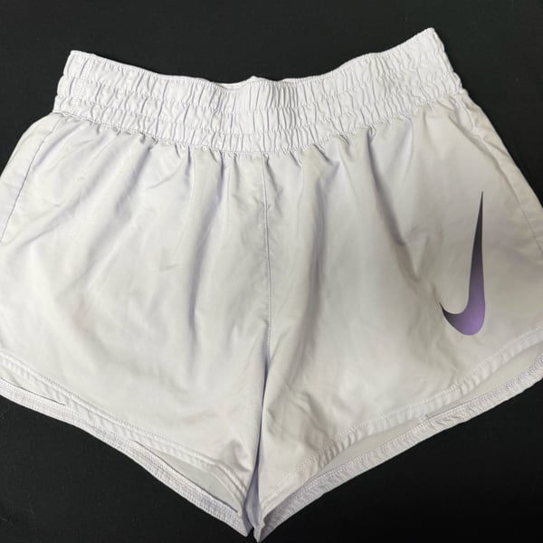 Nike Women's Tempo Luxe Icon Clash Running Shorts in Light Thistle