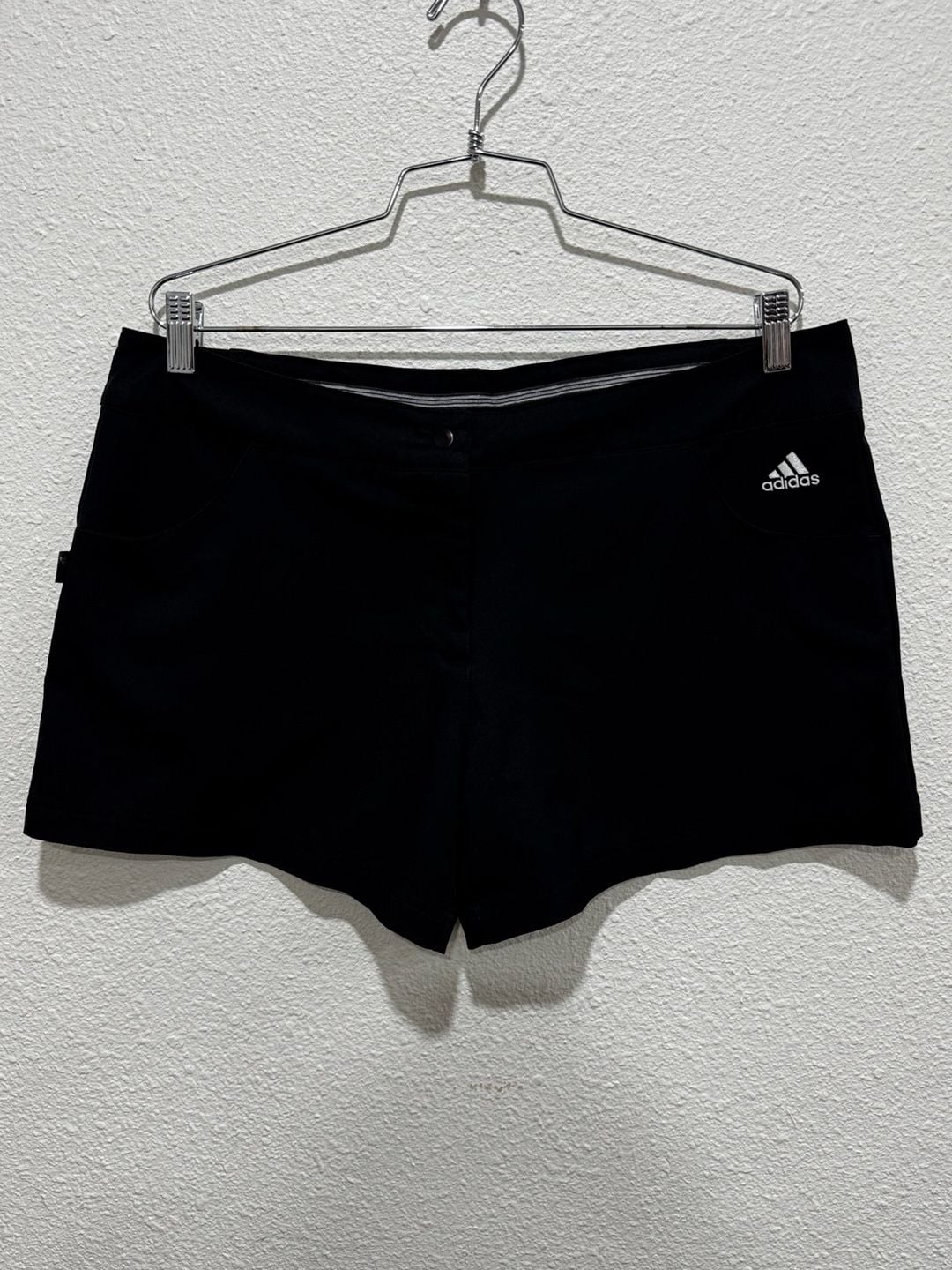 Vintage 2005 Adidas Women's Black Court Tennis Athletic Shorts 2