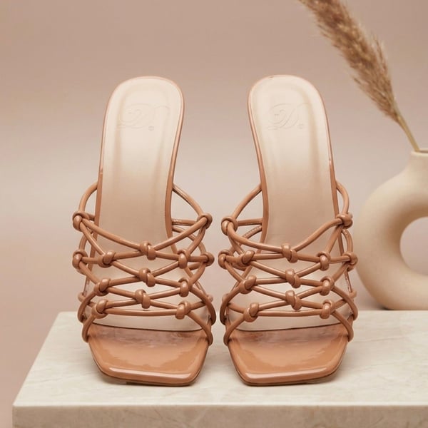 Delicious Esquire-S Knotted Multi-Strap Camel Patent Mule Heels