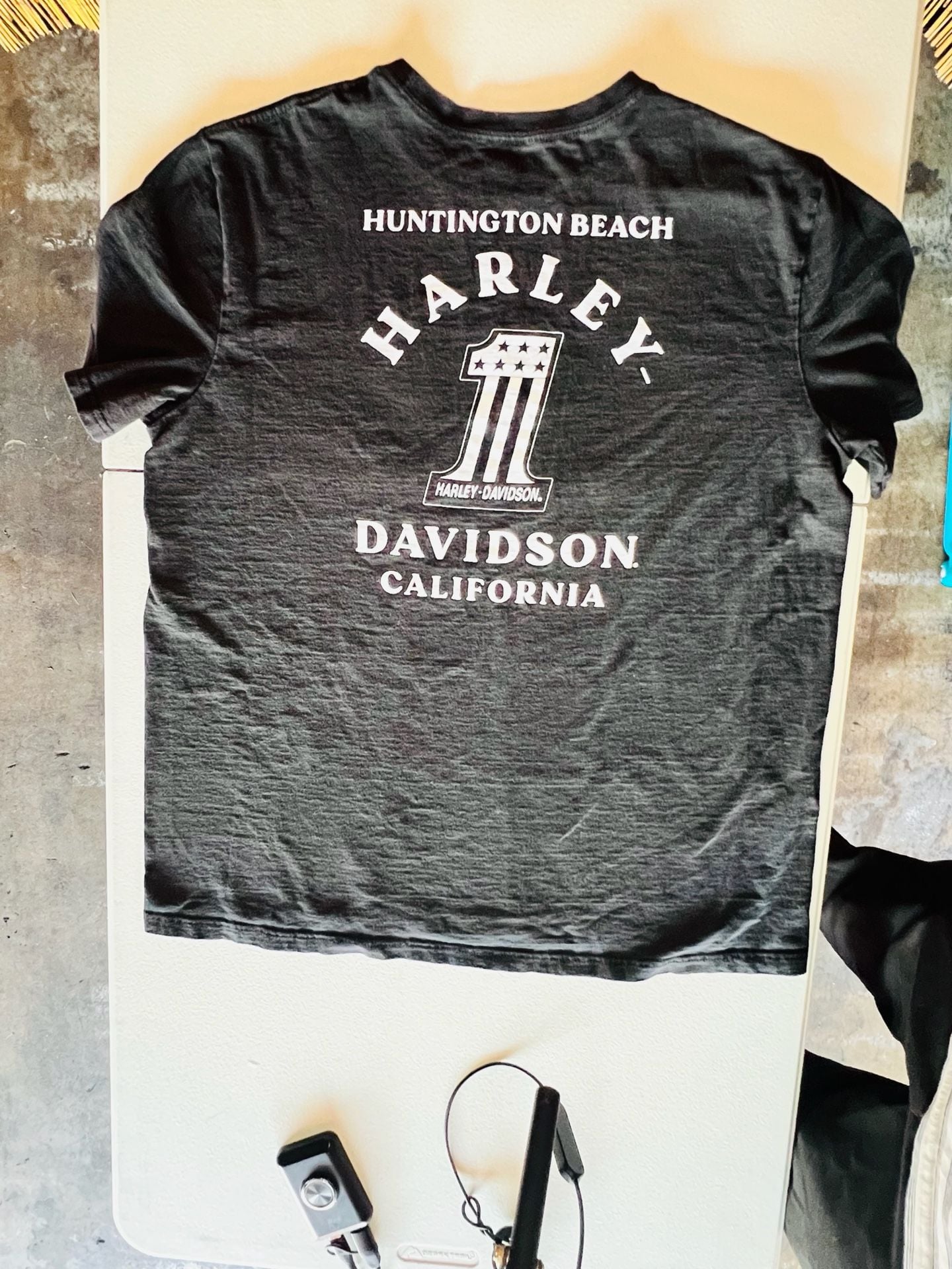 Harley-Davidson Huntington Beach California Eagle Lightning Graphic T-Shirt 8