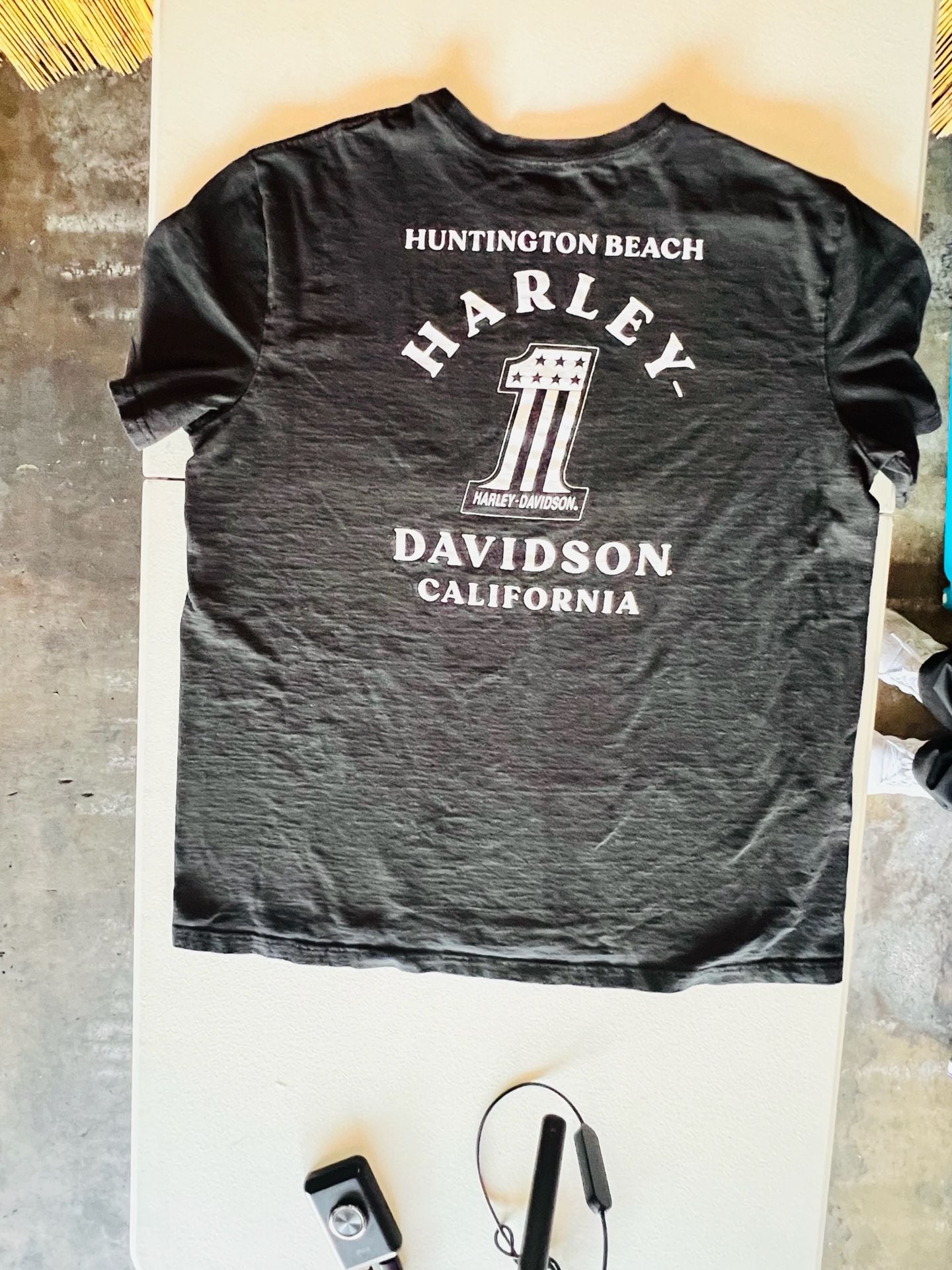 Harley-Davidson Huntington Beach California Eagle Lightning Graphic T-Shirt 9