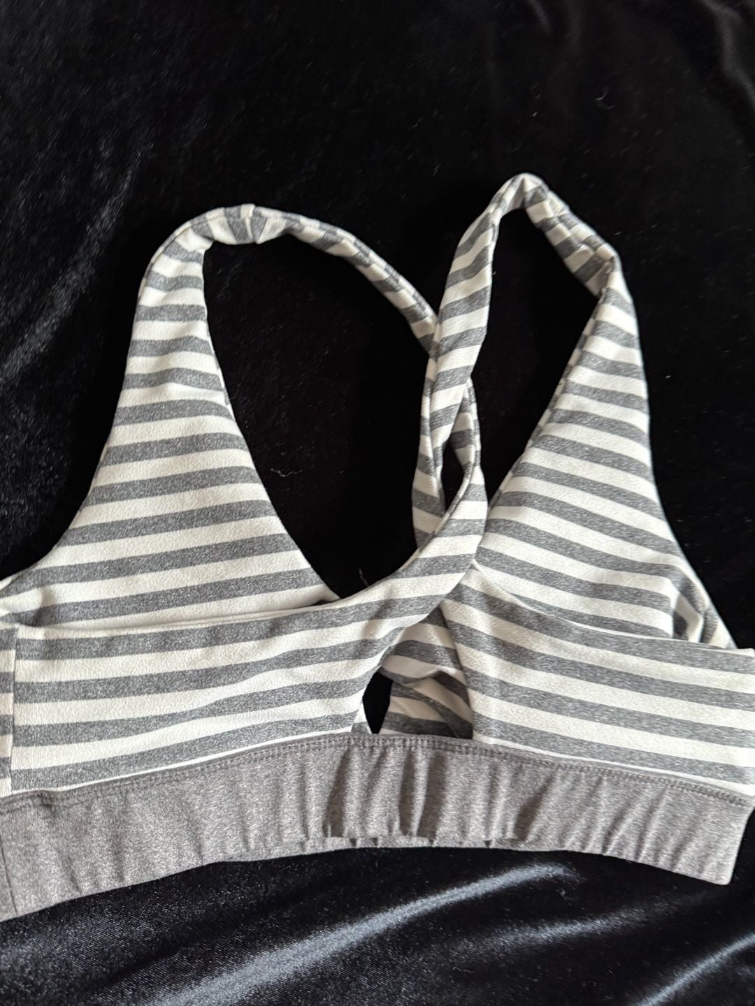 Splendid Studio Striped Twist Front Cross-Back Sports Bra 3