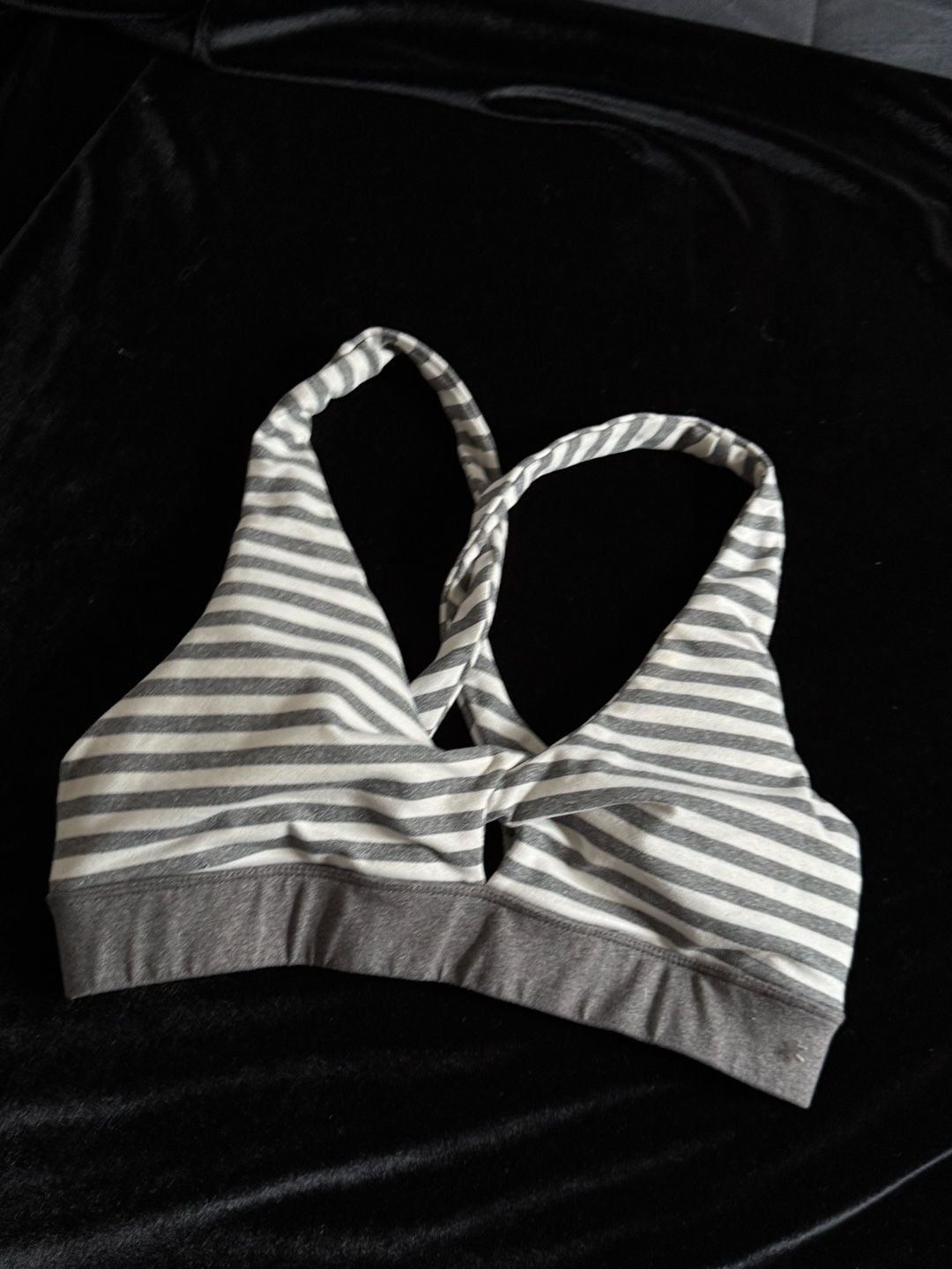 Splendid Studio Striped Twist Front Cross-Back Sports Bra 9