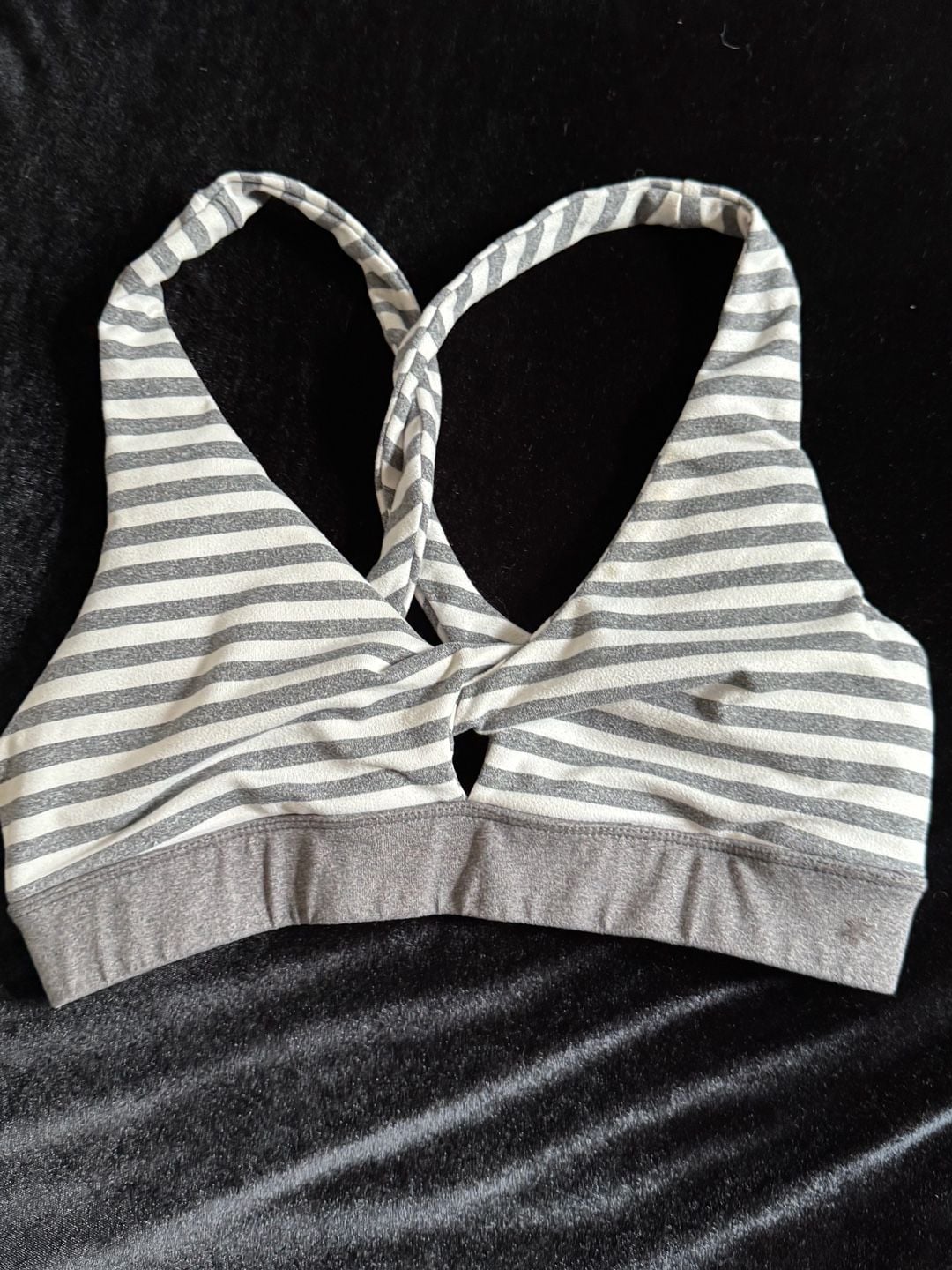 Splendid Studio Striped Twist Front Cross-Back Sports Bra 11