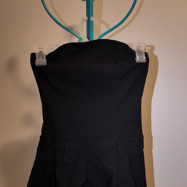 SHEIN Petite Black Strapless Pleated Romper Skort – Size XS