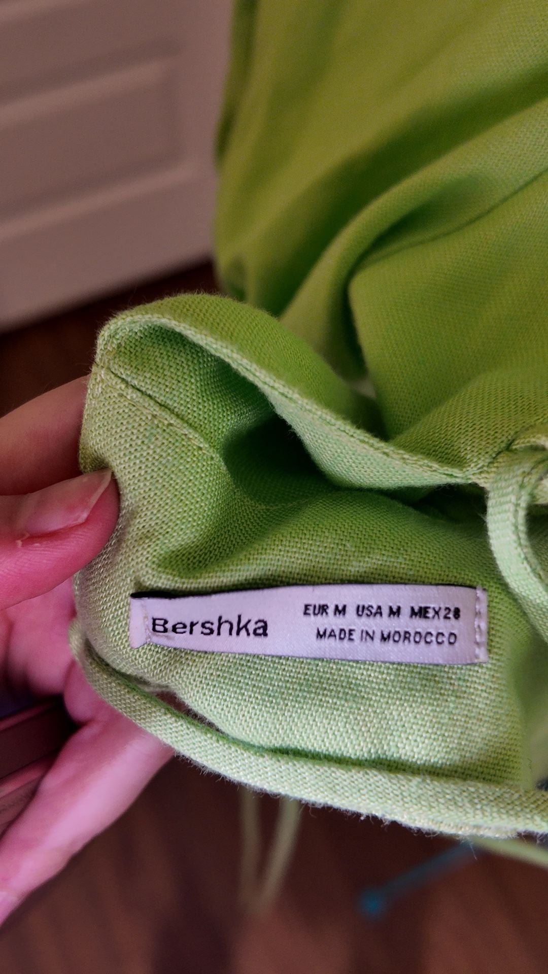 Bershka Lime Green Puff Sleeve Lace-Up Back Crop Top – Size M 3