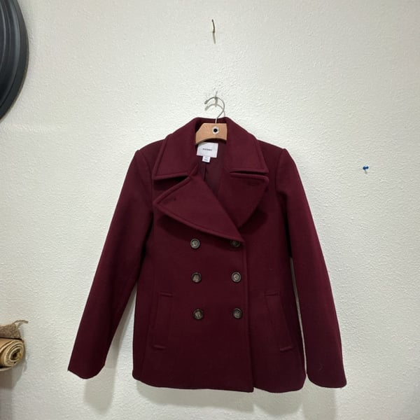 Old Navy Women's Petite Small Double-Breasted Burgundy Peacoat