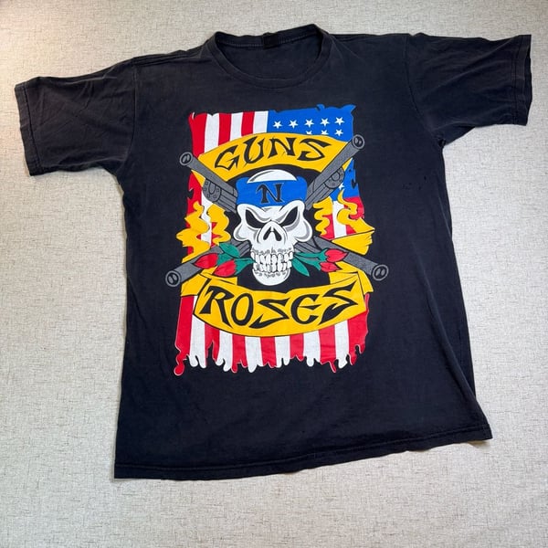 Distressed Vintage bootleg Guns N' Roses Use Your Illusion merch