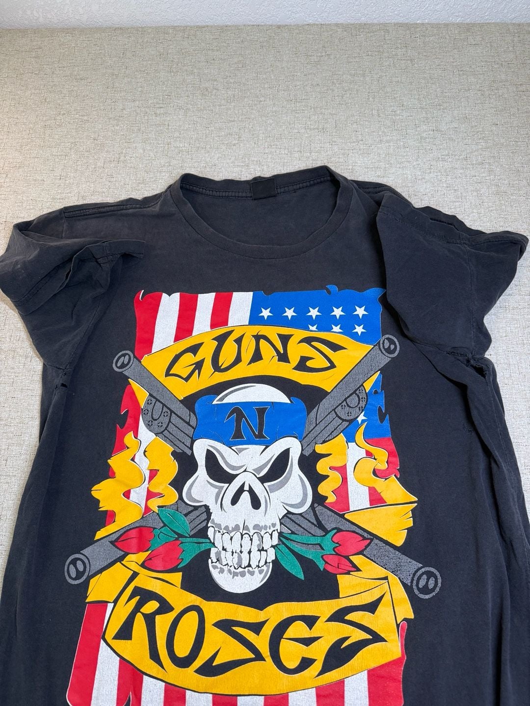 Distressed Vintage bootleg Guns N' Roses Use Your Illusion merch 6