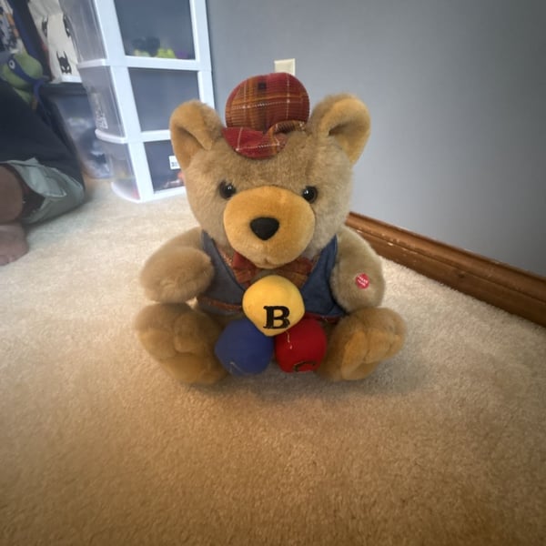 Teleconcepts K.C. Bearfone II Animated Talking Teddy Bear Telephone