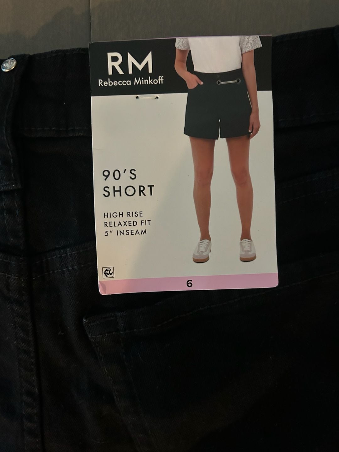 Rebecca Minkoff 90's High Rise Relaxed Fit 5" Inseam Shorts- size 6 2