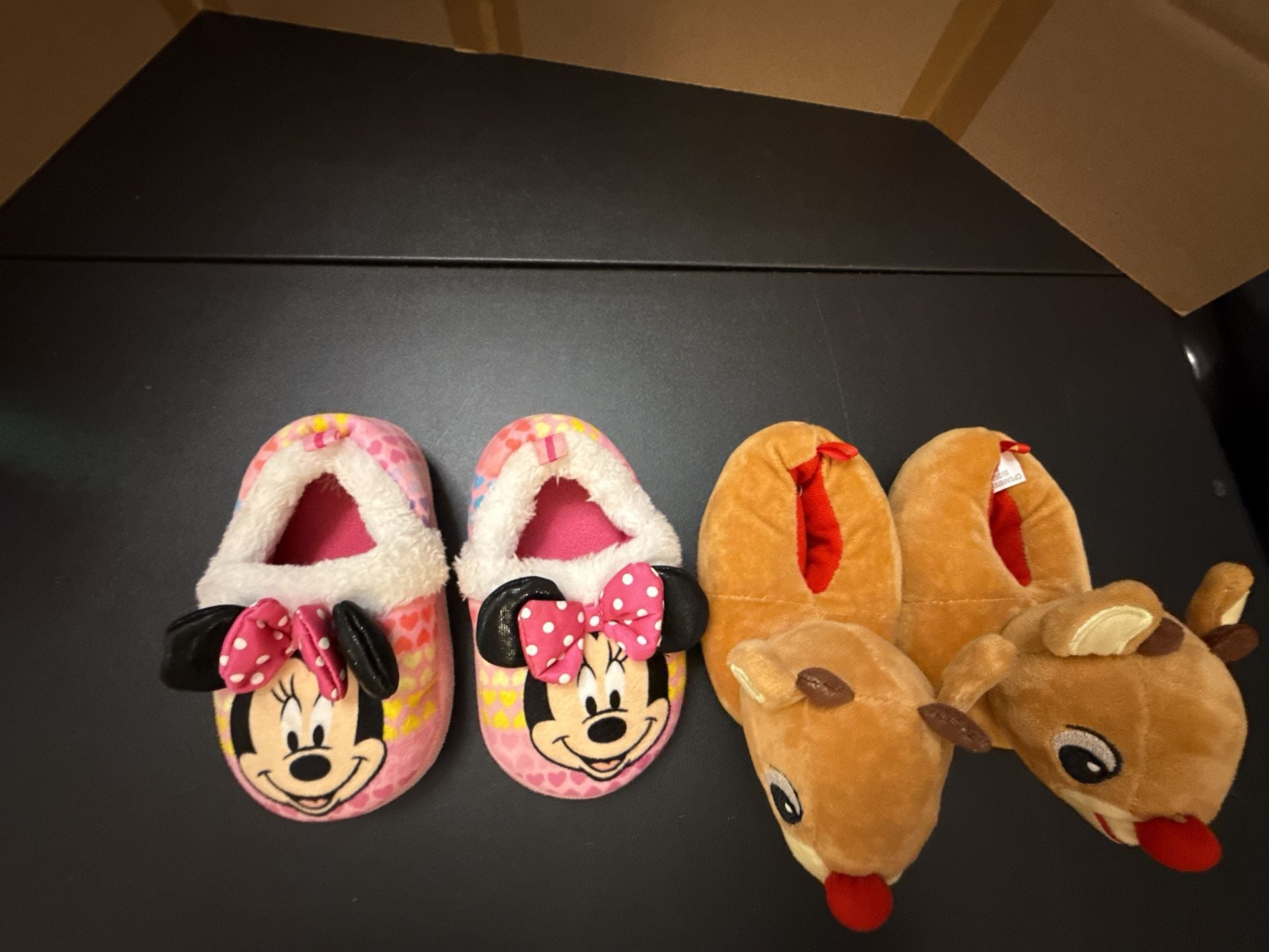 Disney Minnie Mouse Toddler Girls Plush Slippers and Rudolph the Red-Nosed Reindeer Plush Slippers Bundle 2