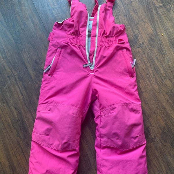 Amazon Essentials Toddler Girls Water-Resistant Insulated Snow Bib Pants, Pink, Size 3T