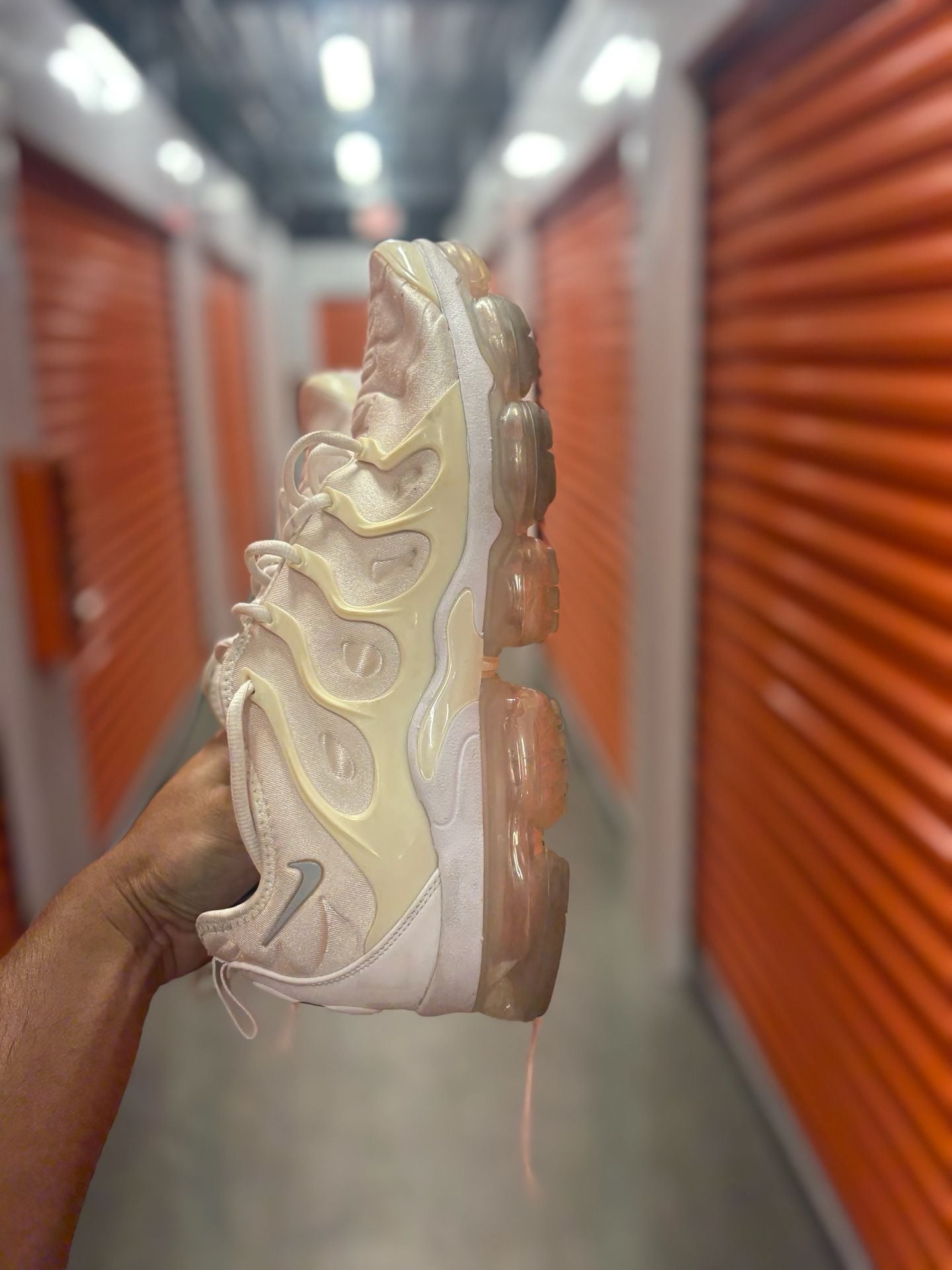 Nike Air Vapormax Plus 'Triple White/Pure Platinum' Sneakers (924453-100) 9