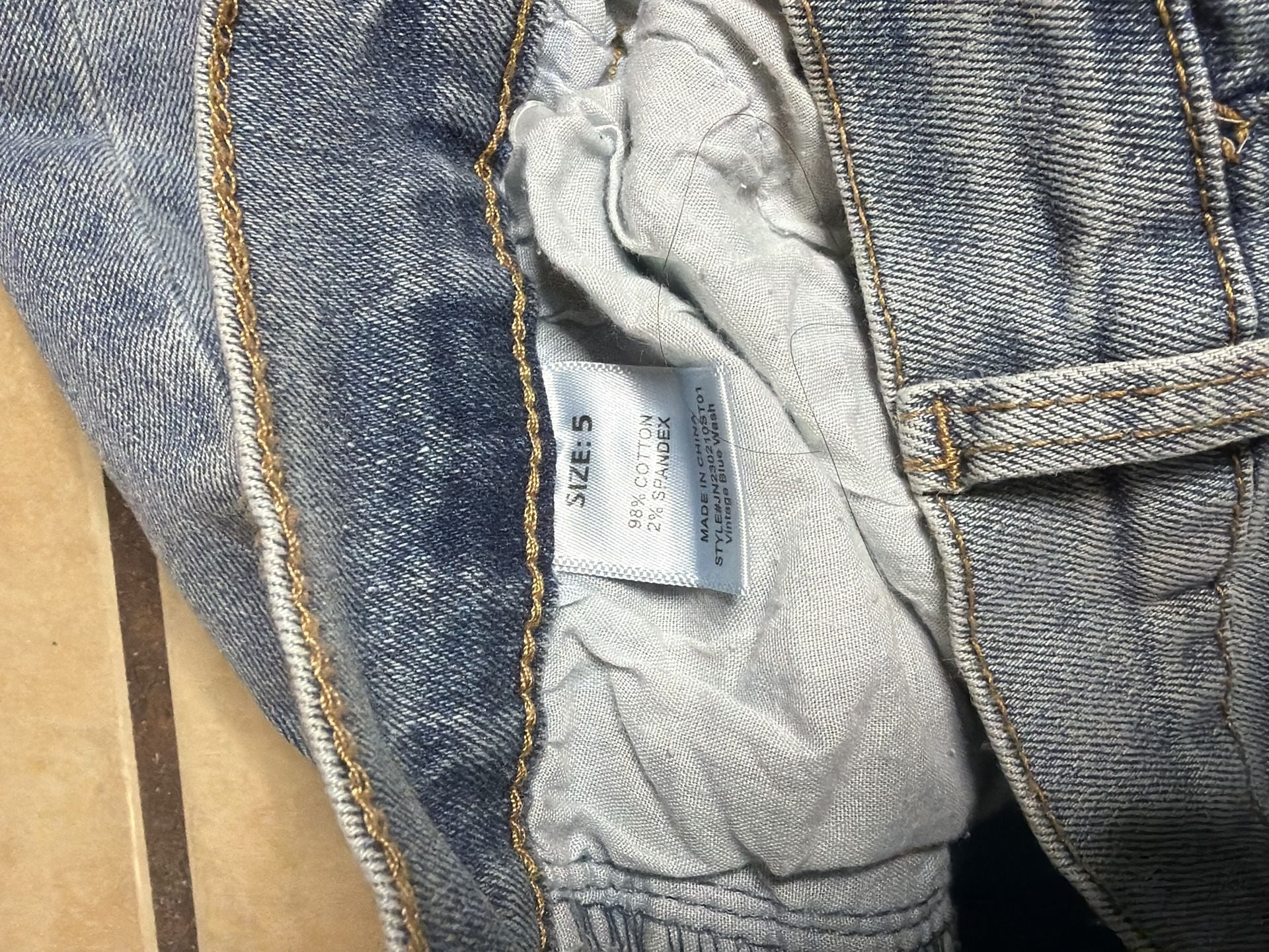 Fashion Nova Vintage Blue Wash High-Rise Straight Leg Jeans Size 5 4