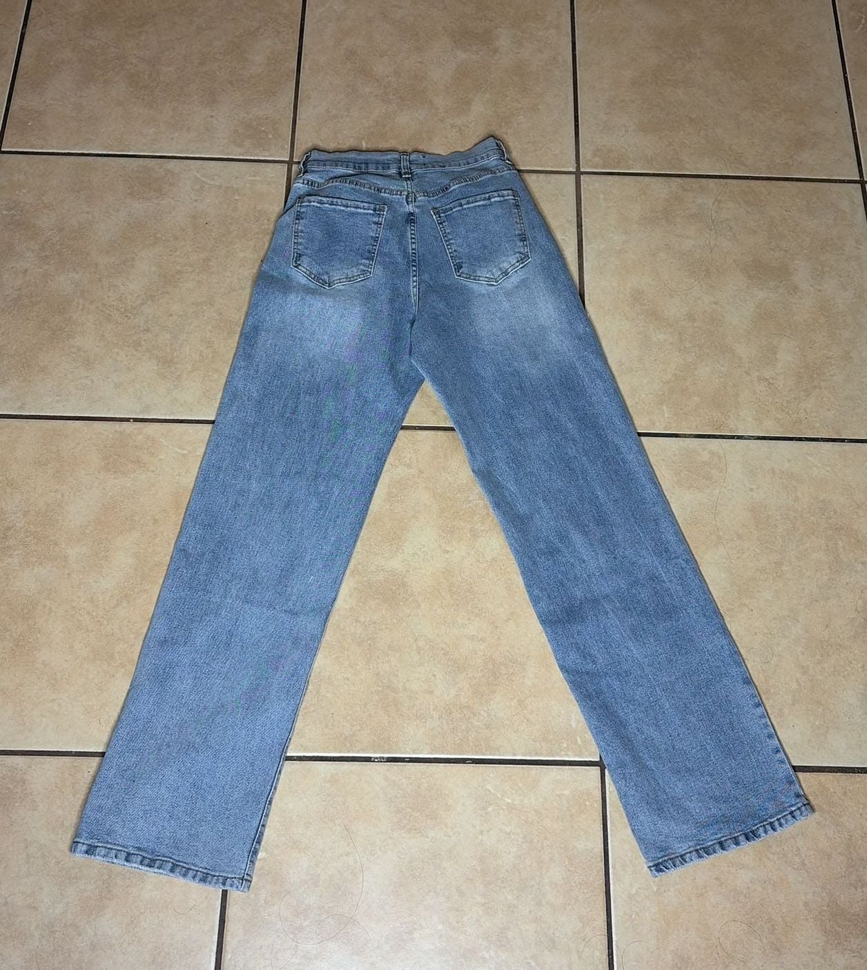 Fashion Nova Vintage Blue Wash High-Rise Straight Leg Jeans Size 5 3