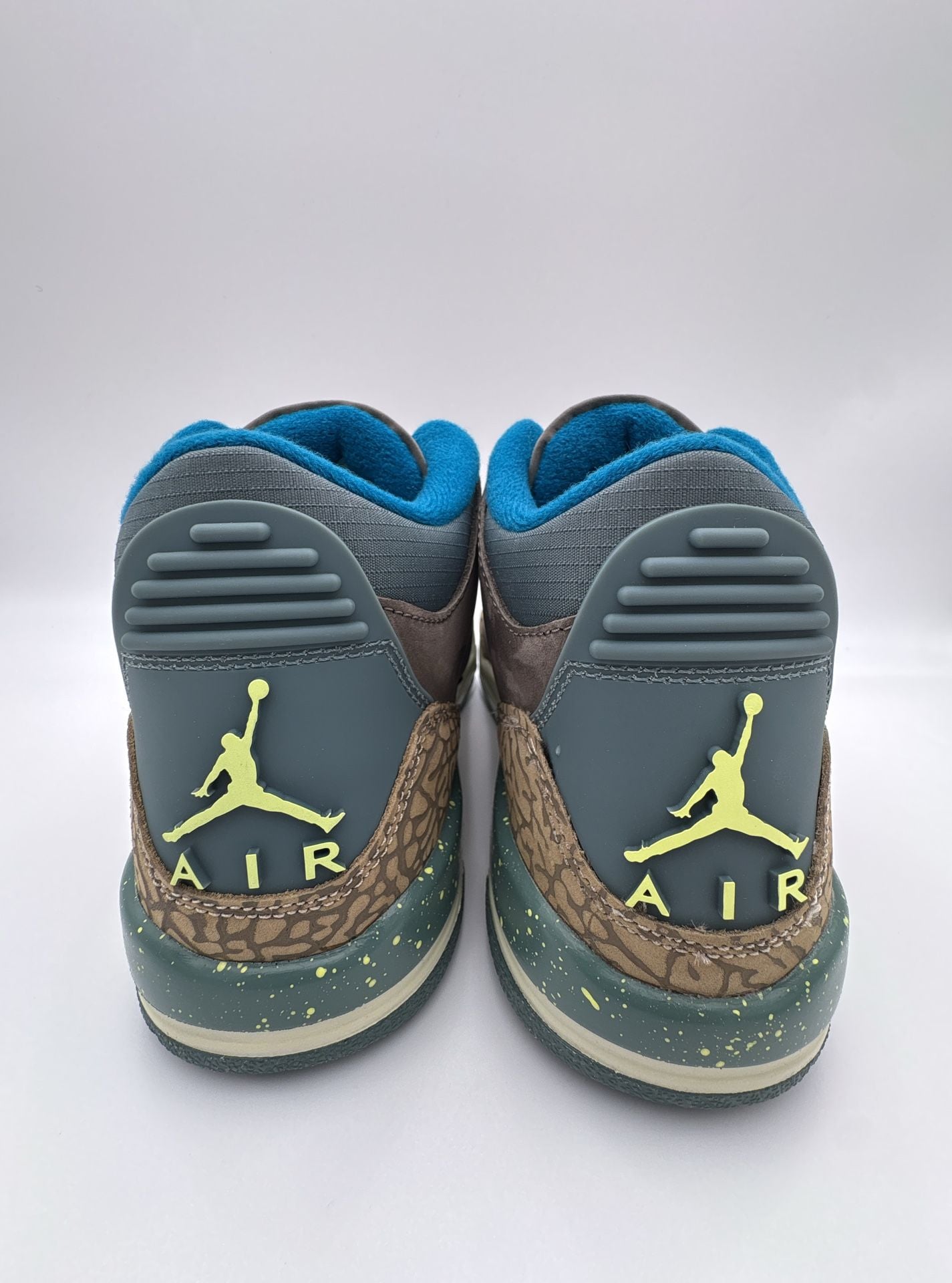 Product thumbnail 3