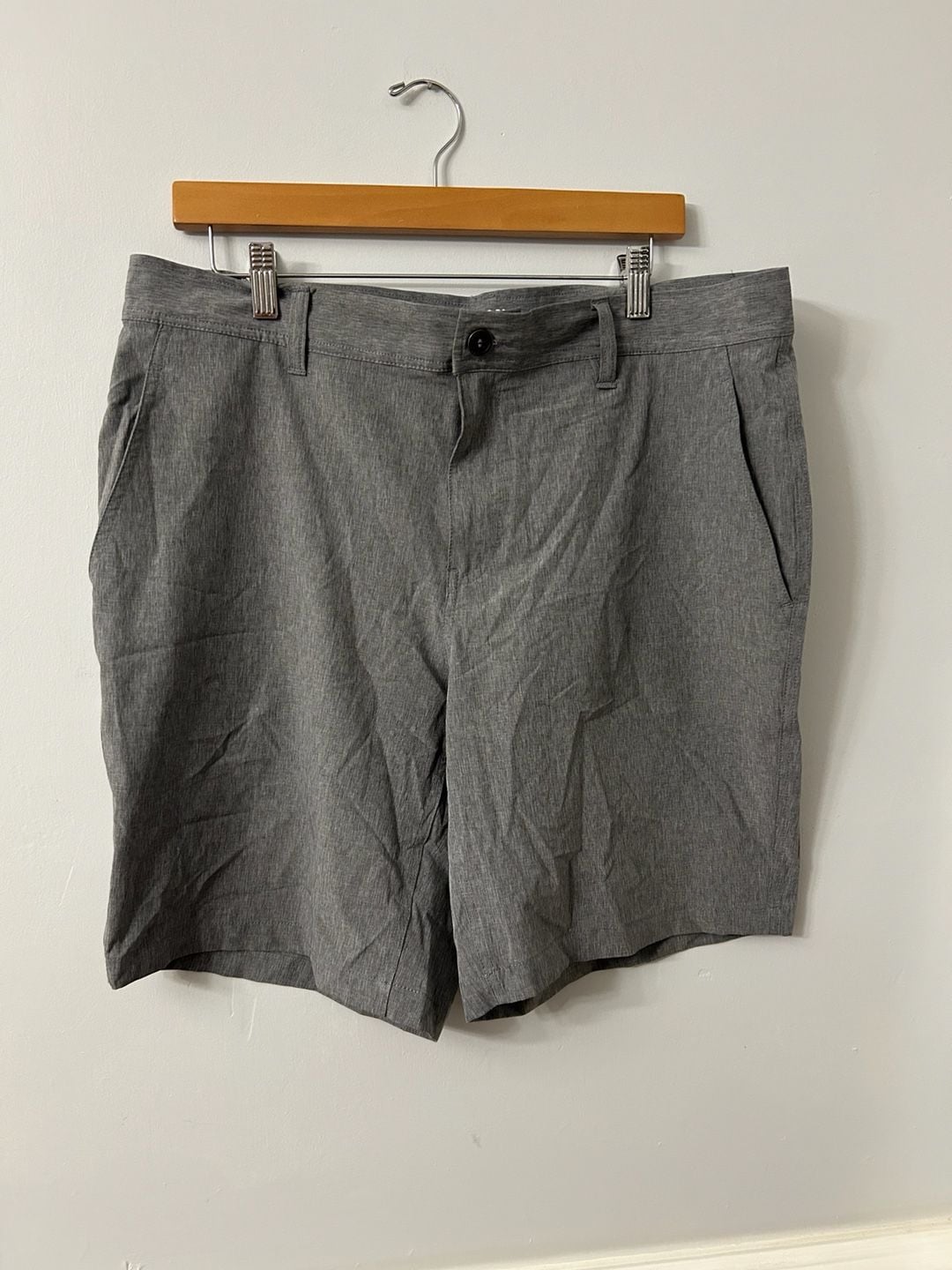 32 Degrees Cool Stretch Performance Men's Gray Casual Shorts Size 36 2