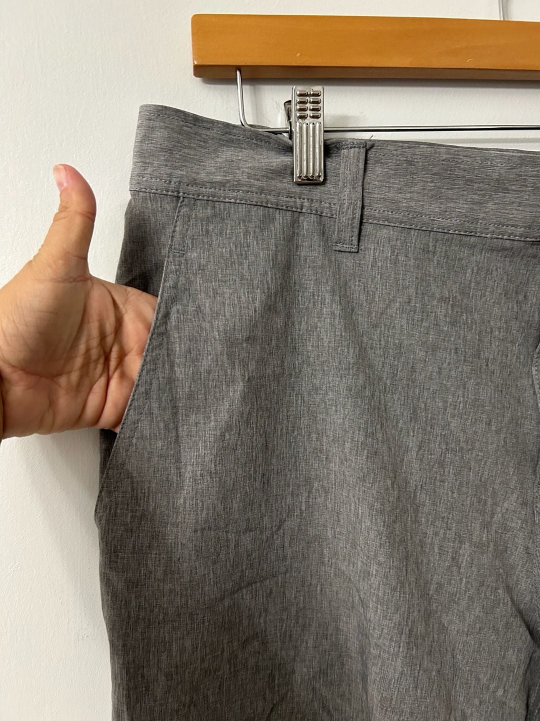 32 Degrees Cool Stretch Performance Men's Gray Casual Shorts Size 36 6