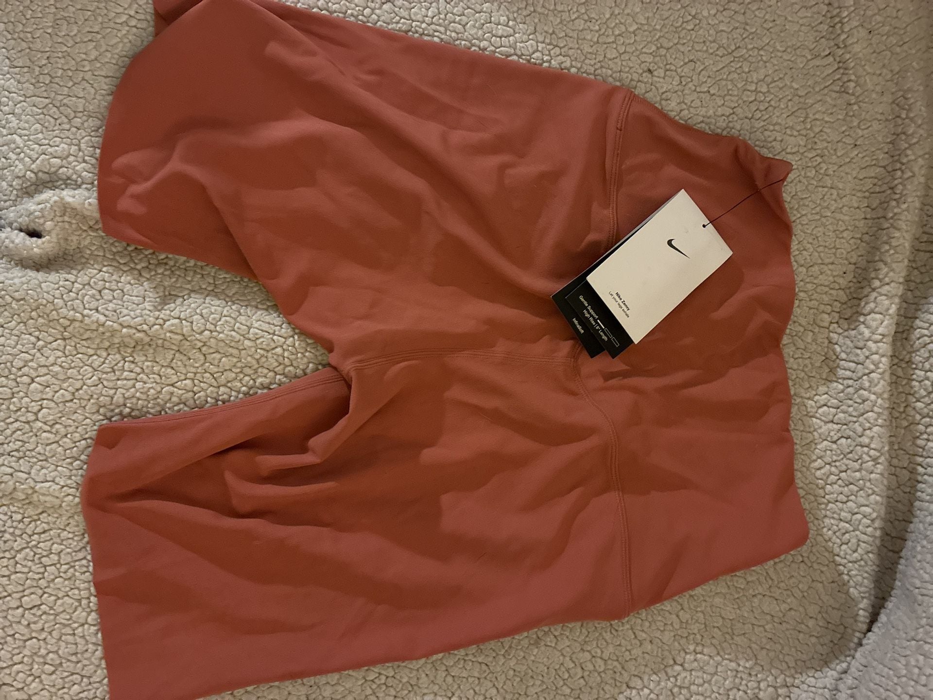 Nike Zenvy Women's High-Rise 8" Training Bike Shorts 3
