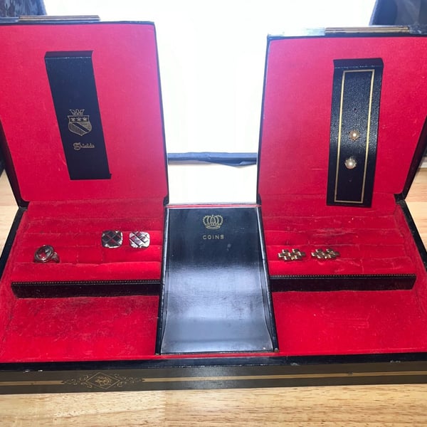 Vintage Shields Men's Jewelry Organizer Box with Cufflinks and Tie Tacks