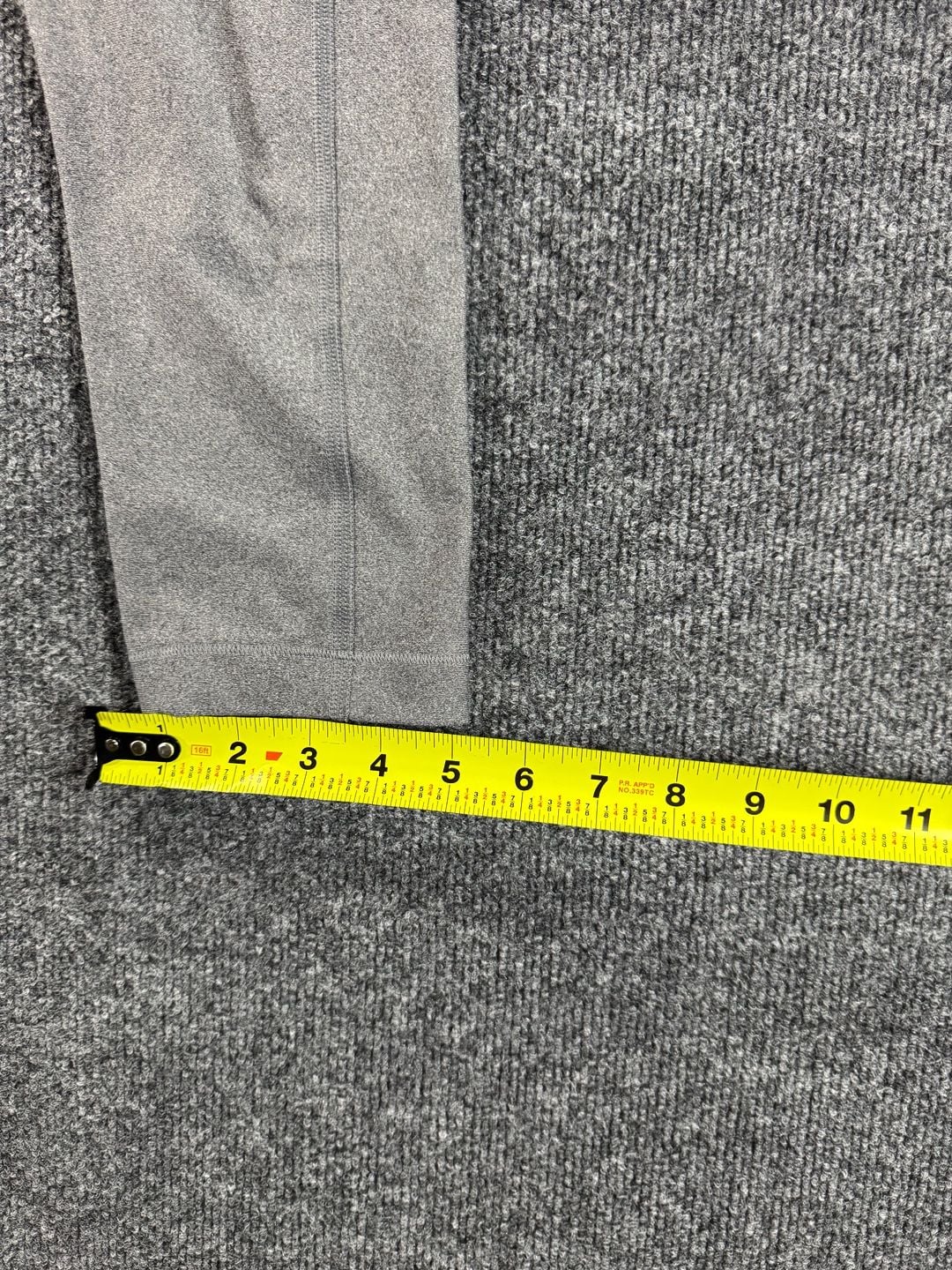 Under Armour HeatGear Compression Capri Leggings 5