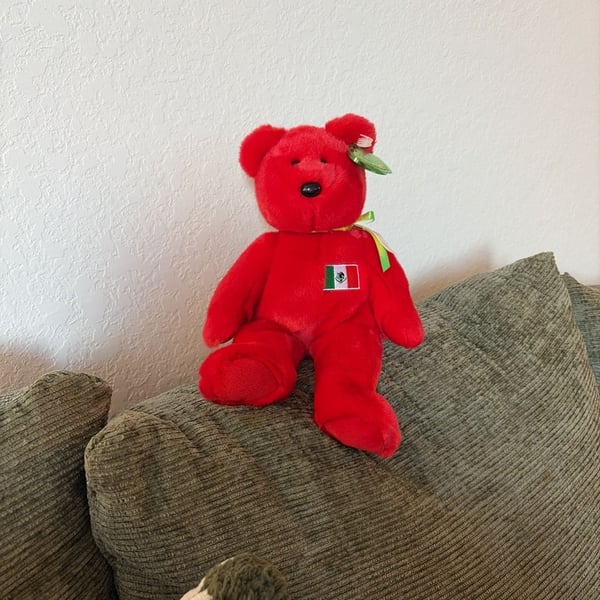 Ty Beanie Buddy Osito Red Bear with Mexico Flag