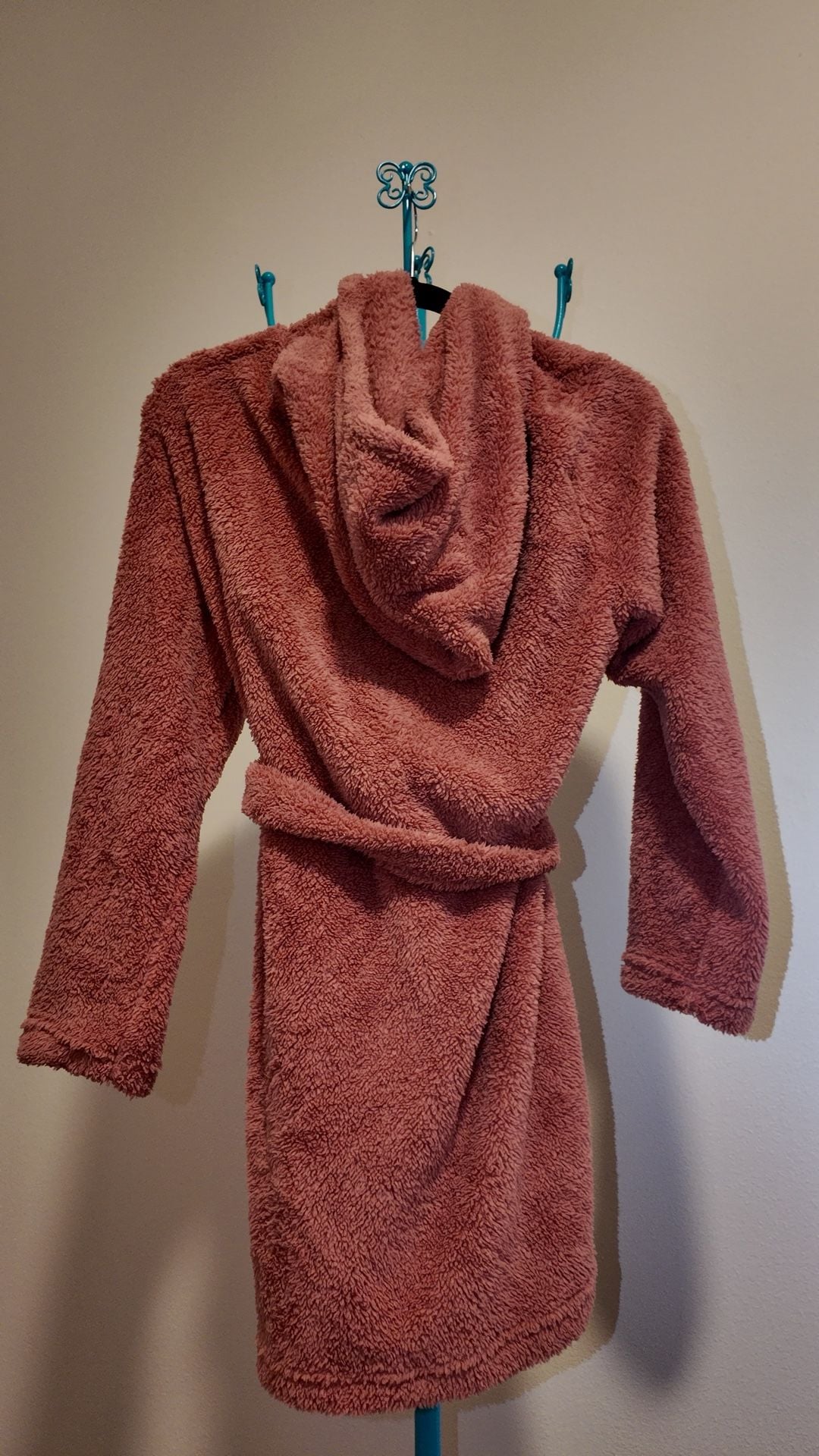 Plush Hooded Fleece Bathrobe with Tie Waist – Dusty Rose / Mauve Pink 2