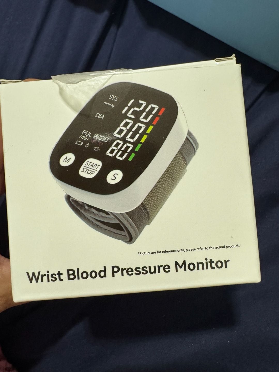 FC-BP112 Wrist Blood Pressure Monitor with LED Display and Voice Broadcast 1