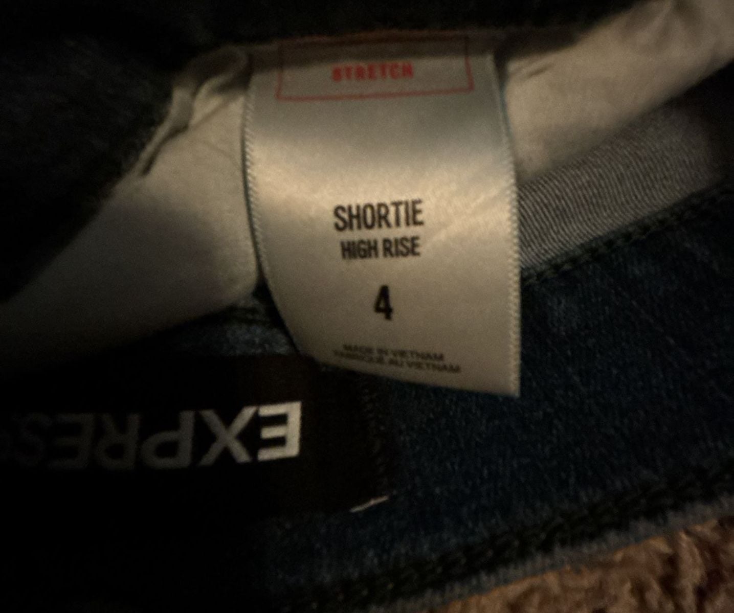 Express Women's High Rise Shortie Distressed Denim Jean Shorts Size 4 4