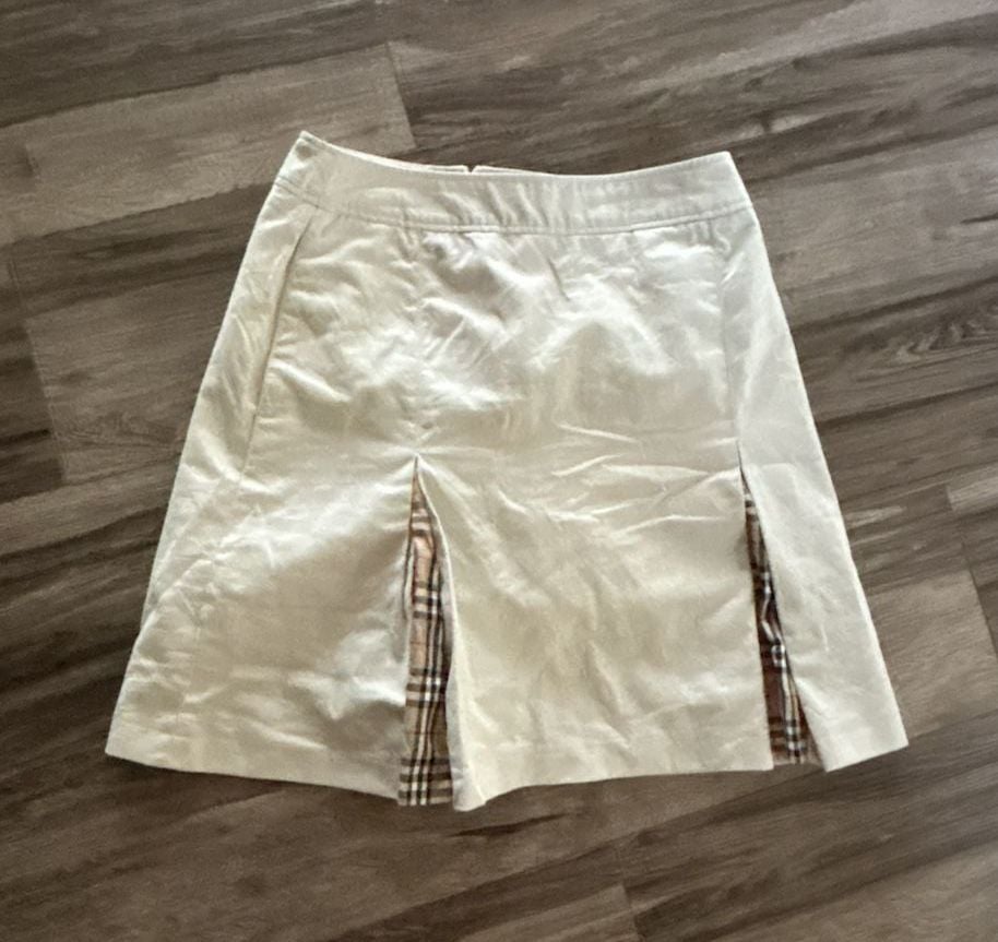 Burberry Golf Khaki Mini Skirt with Nova Check Pleated Insets, Size 4 1