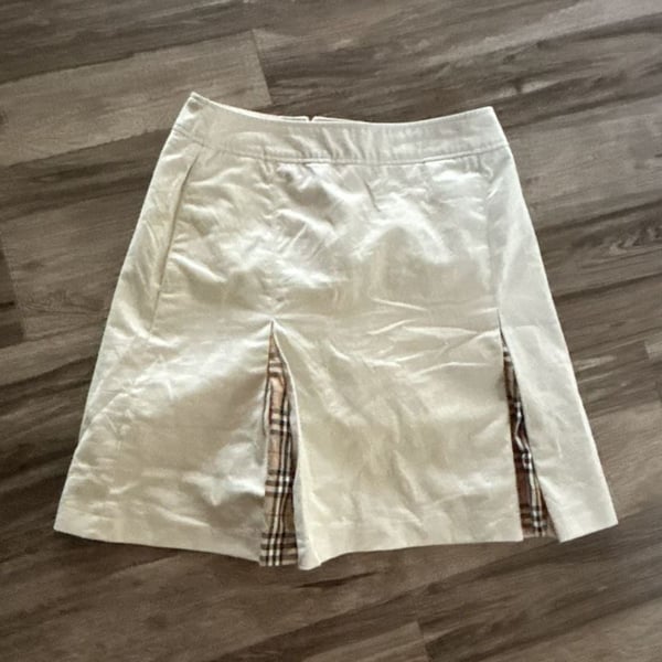 Burberry Golf Khaki Mini Skirt with Nova Check Pleated Insets, Size 4