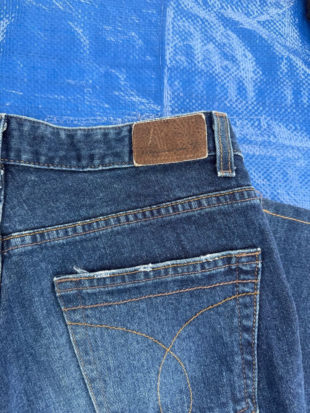 Calvin Klein Jeans Women's Low Rise Bootcut Denim Jeans Size 4 9