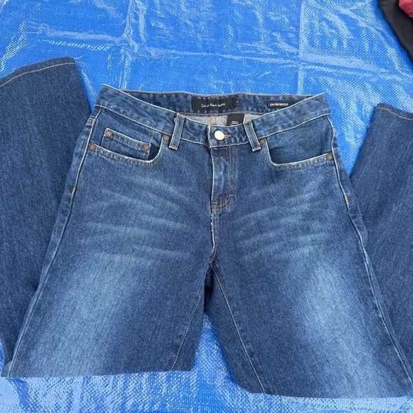 Calvin Klein Jeans Women's Low Rise Bootcut Denim Jeans Size 4