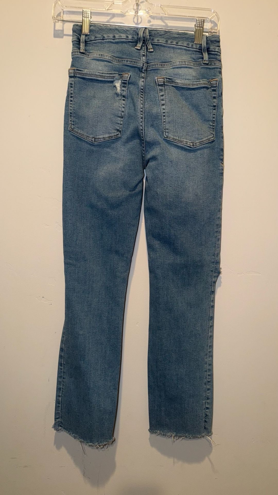 Good American High-Rise Distressed Raw Hem Straight Leg Jeans Style GS873T 4