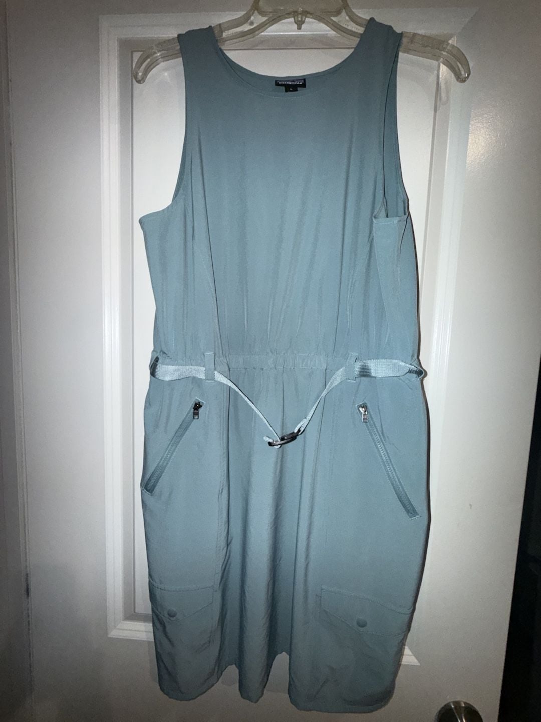 Patagonia Sleeveless Travel Dress with Belt and Zip Pockets 2
