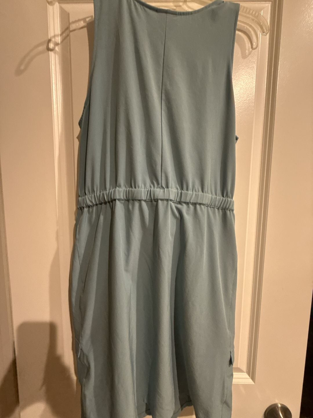 Patagonia Sleeveless Travel Dress with Belt and Zip Pockets 4