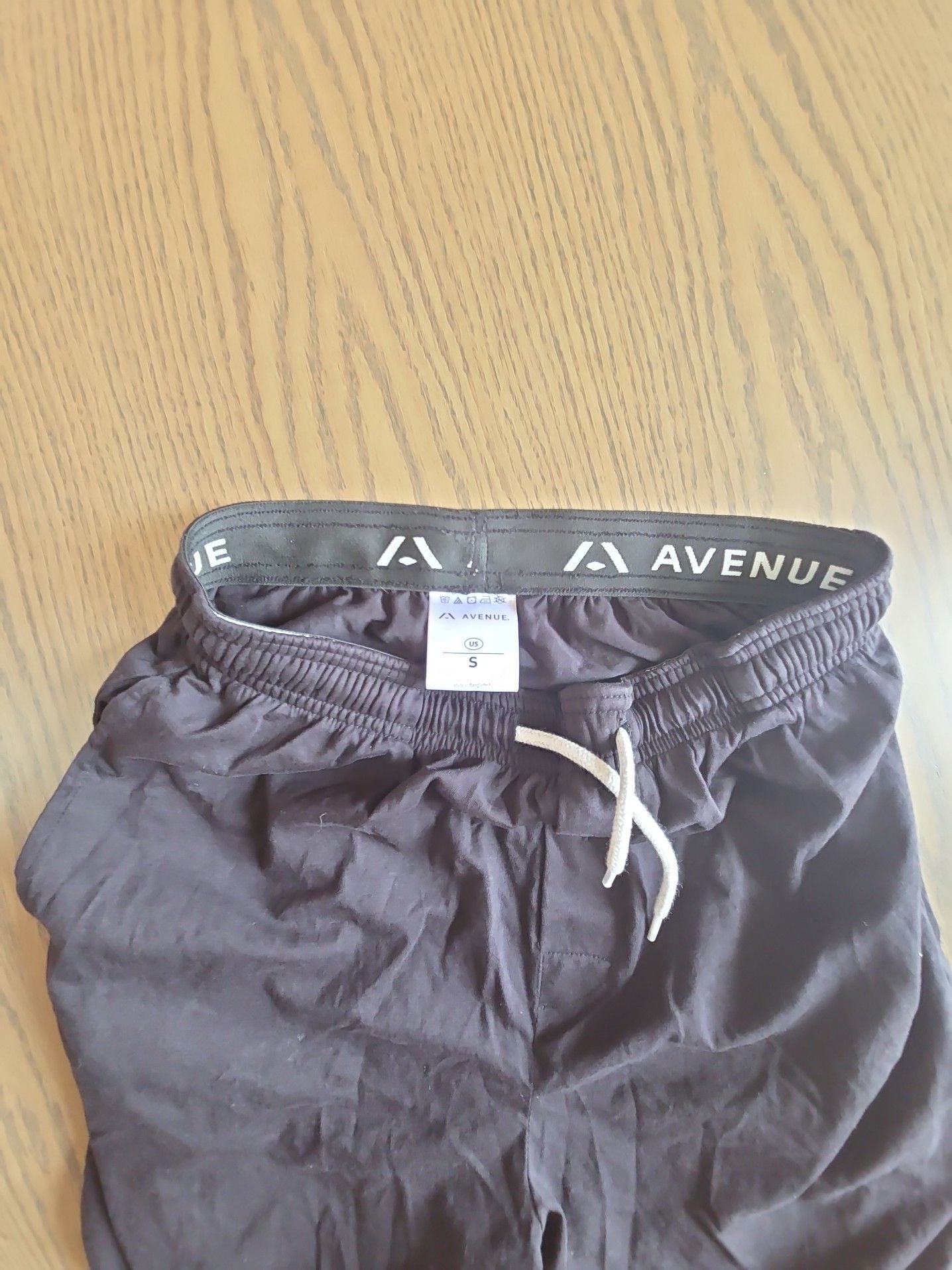 Avenue Men's Knit Lounge Drawstring Shorts with Logo Waistband 6