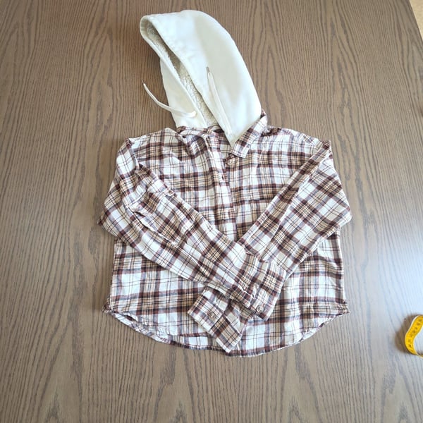 derek heart Women's Brown and White Plaid Sherpa Lined Hooded Flannel Shirt Jacket