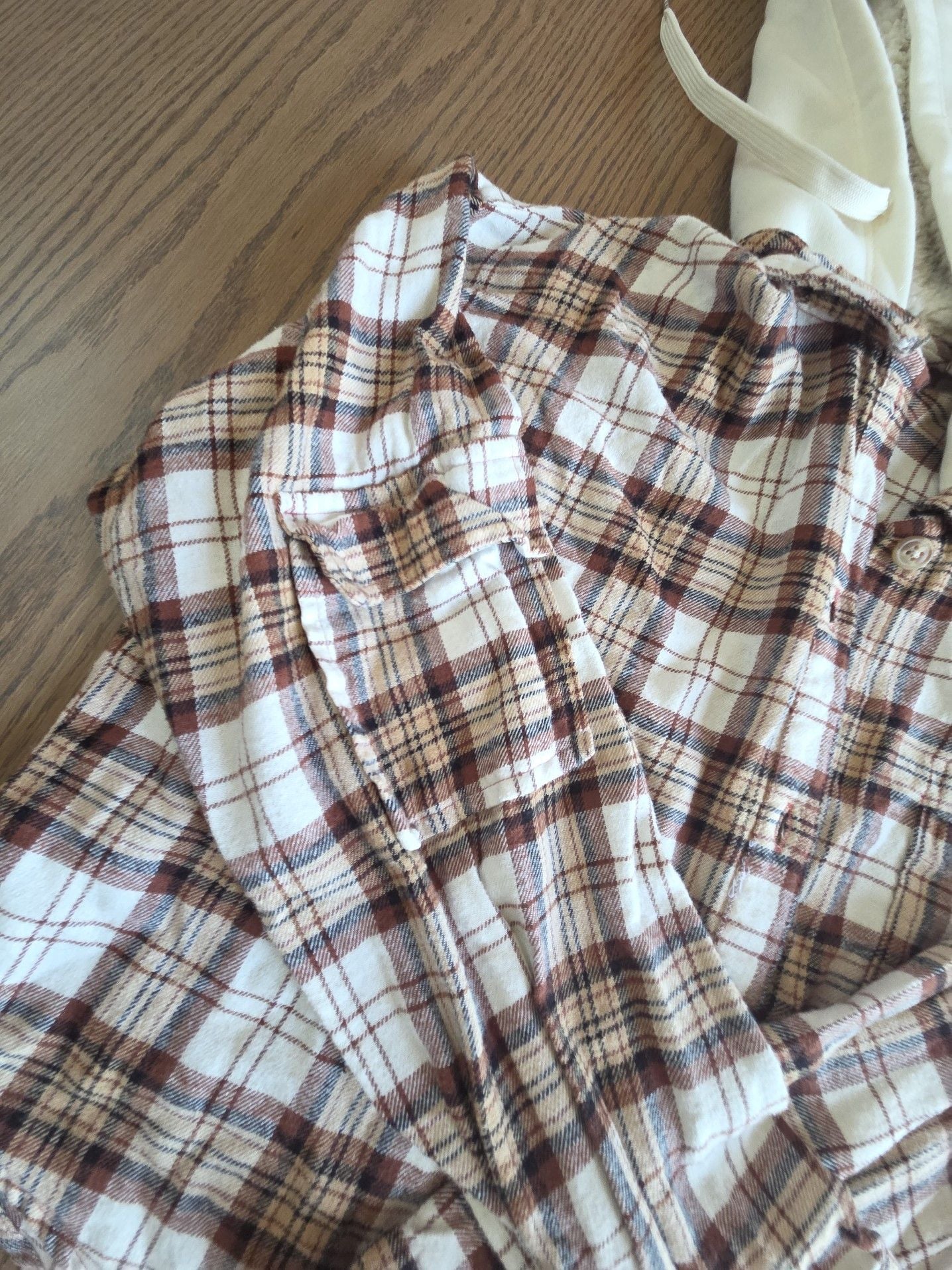 derek heart Women's Brown and White Plaid Sherpa Lined Hooded Flannel Shirt Jacket 4