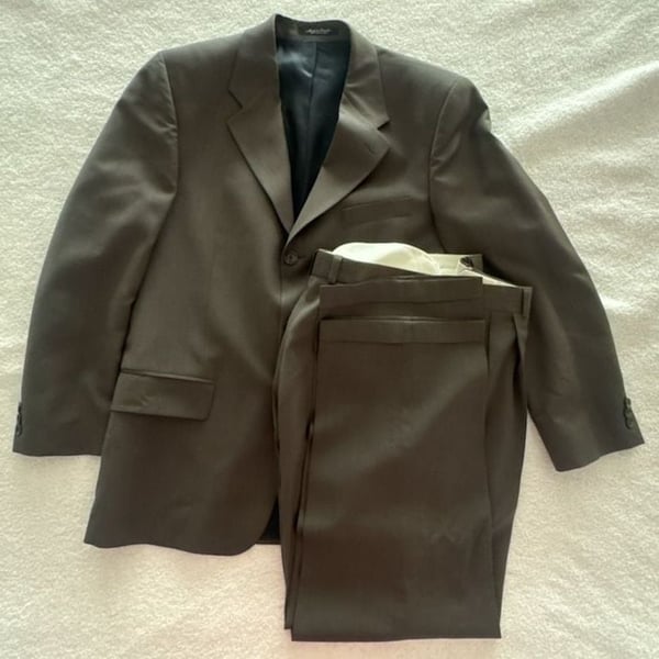 Jean Paul Germain Men's 100% Pure New Wool 2-Piece Suit, Size 40R