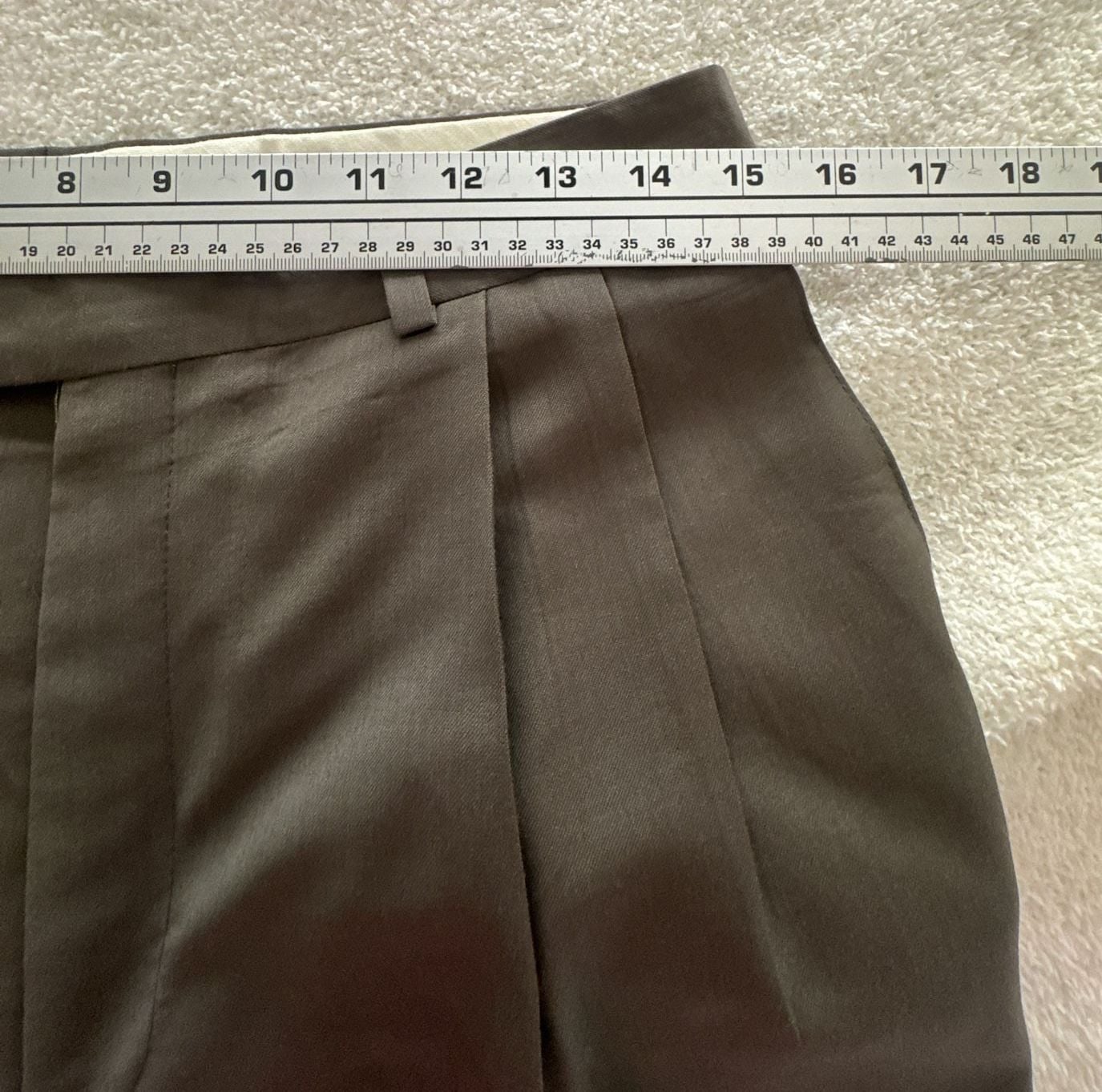 Jean Paul Germain Men's 100% Pure New Wool 2-Piece Suit, Size 40R 14