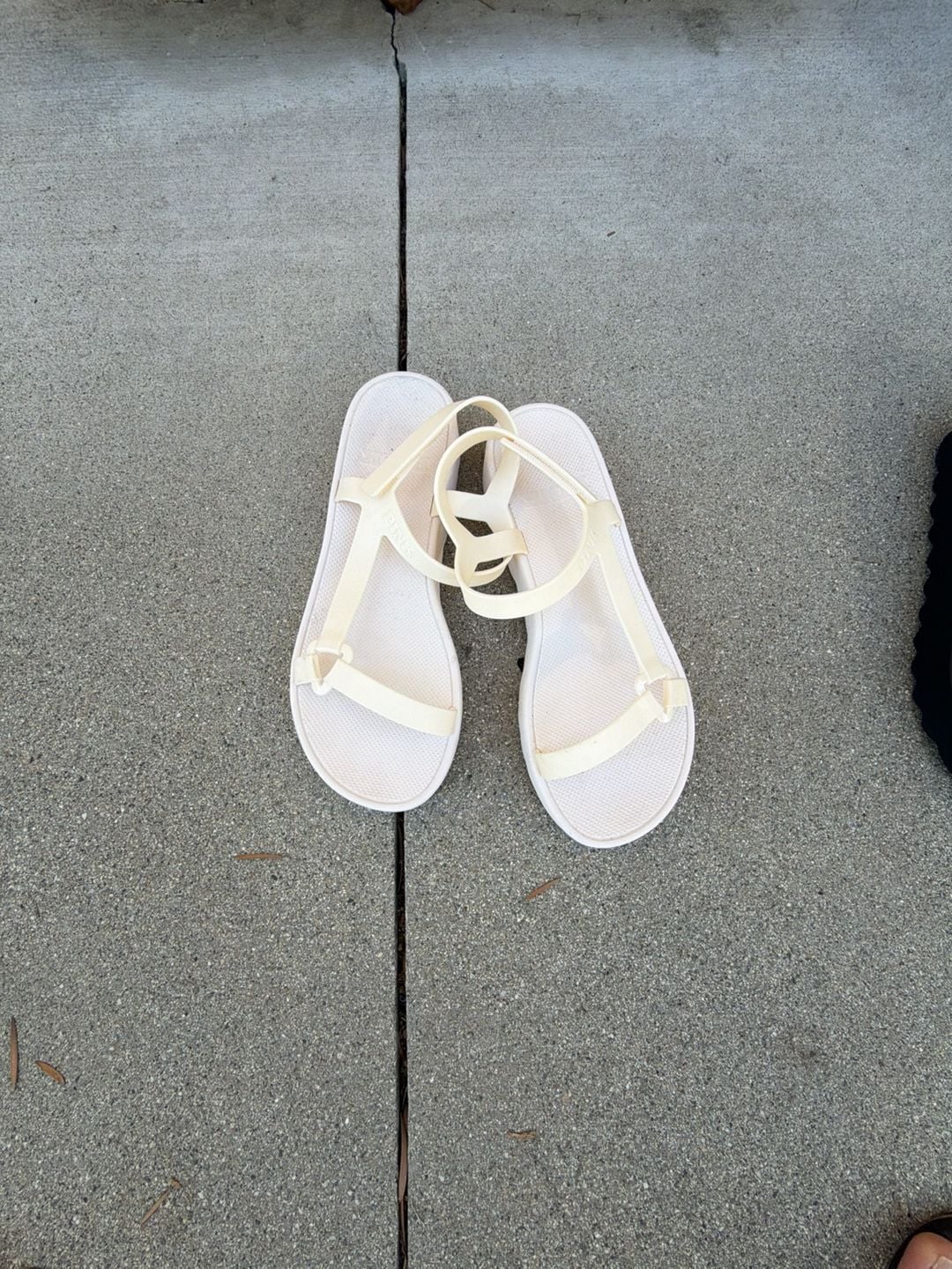 Victoria's Secret PINK Strappy Platform Sport Sandals in White 1
